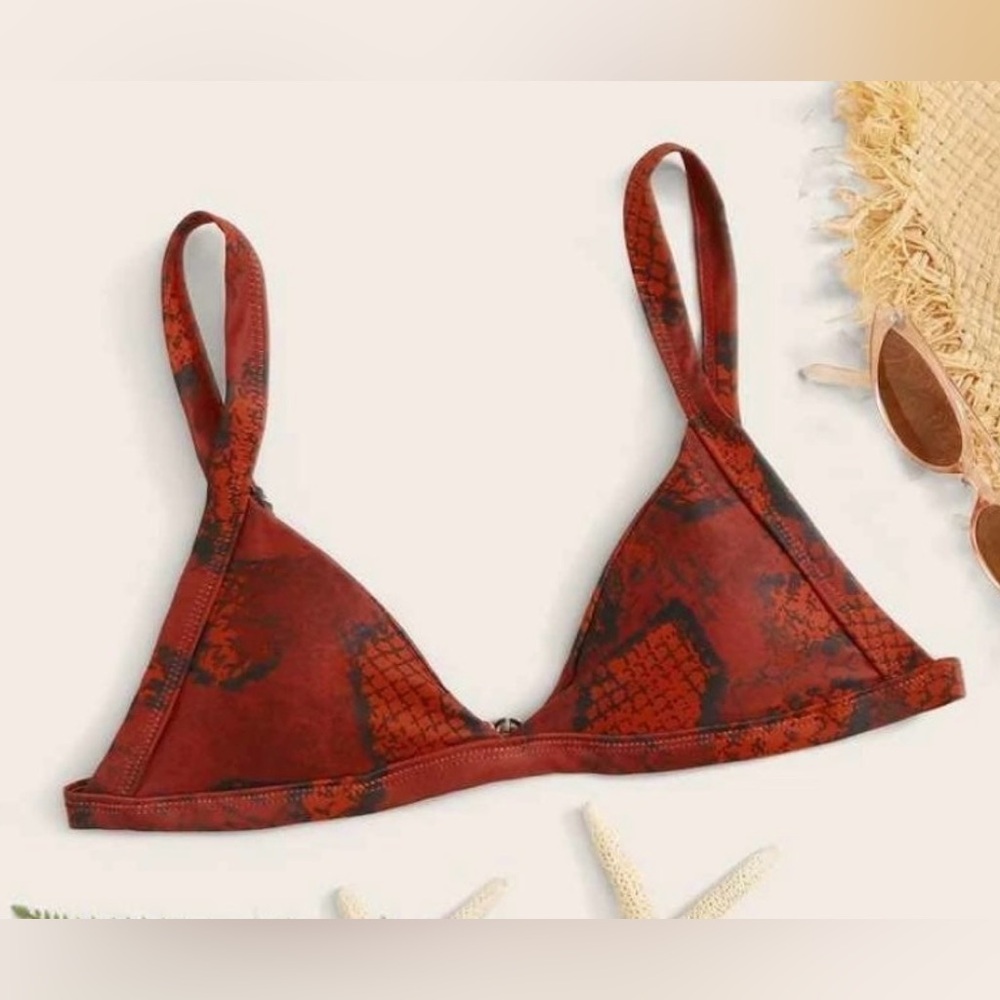SHEIN Bikini Top